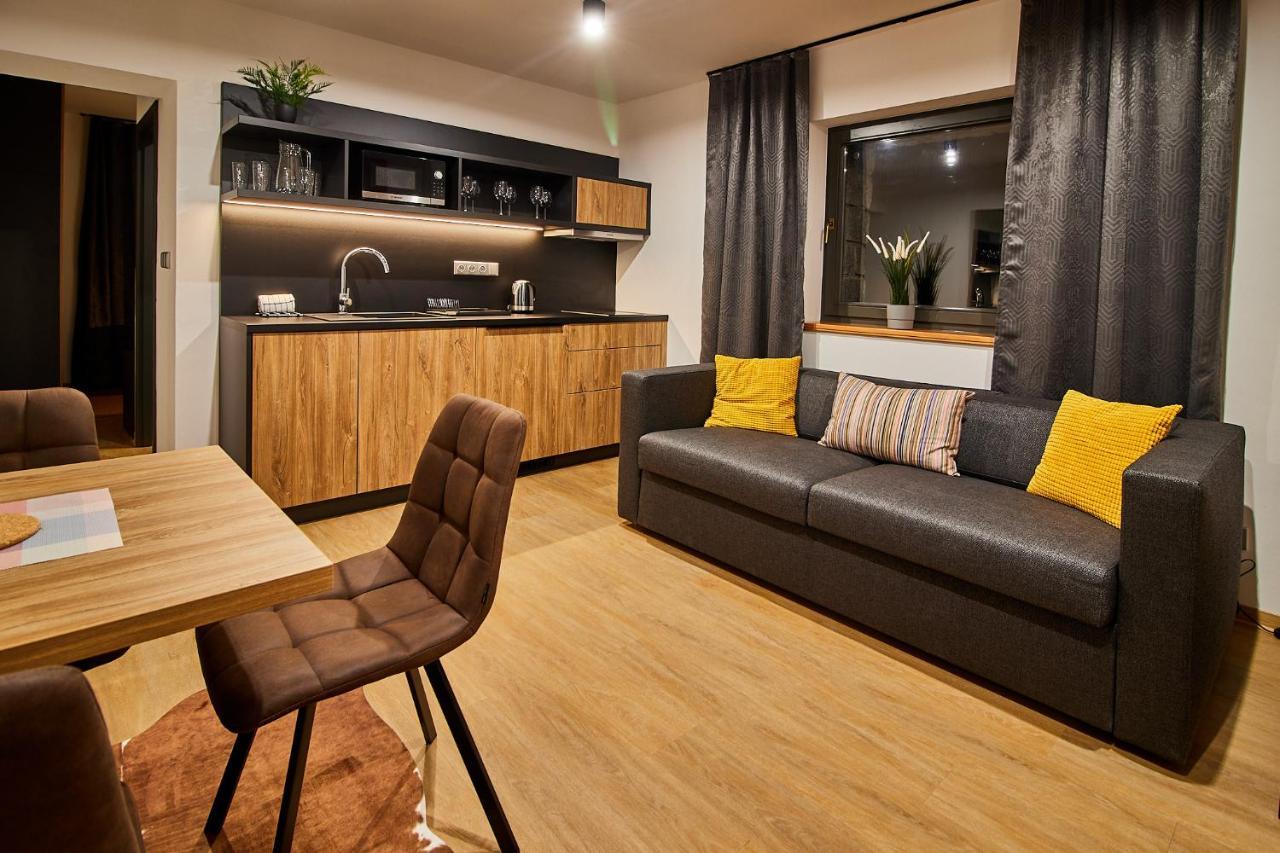 Apartmany Vysluni Špindlerŭv Mlýn Eksteriør bilde